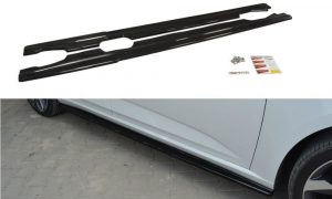 Side Skirts Diffusers Renault Megane Mk4 Hatchback / ABS Black / Molet