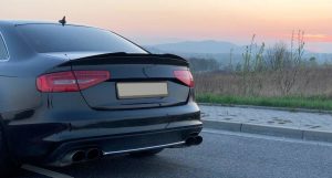 Spoiler Cap Audi S4 B8 Facelift / Blanksvart