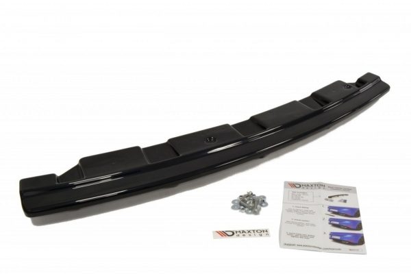 lmr Central Rear Splitter BMW 5 F11 M-Pack (Fits Two Single Exhaust Ends) / ABS Black / Molet