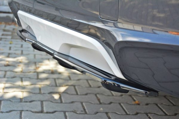 lmr Central Bakre Splitter BMW X4 M-Pack (Med En Vertikal Bar) / Blanksvart
