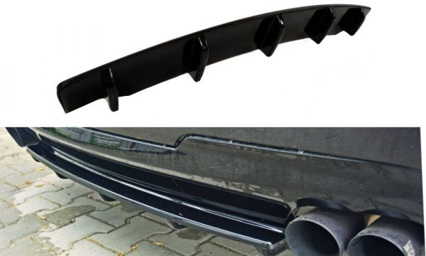 lmr Central Rear Splitter BMW 5 F11 M-Pack (Fits Two Double Exhaust Ends) / ABS Black / Molet