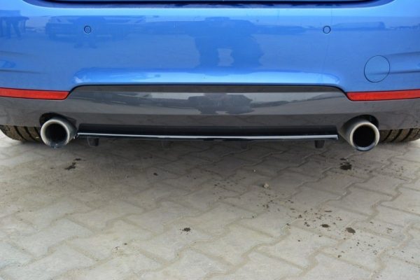 lmr Central Rear Splitter BMW 4 F32 M-Pack (With Vertical Bars) / Carbon Look