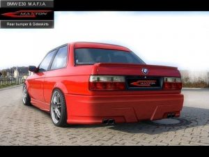 Bakre Stötfångare BMW 3 E30 Mafia / Utan Primer