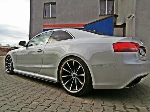 Side Skirts Diffusers Audi Rs5 8T / ABS Black / Molet
