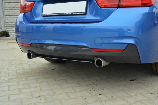 lmr Central Rear Splitter BMW 4 F32 M-Pack (Without Vertical Bars) / Gloss Black
