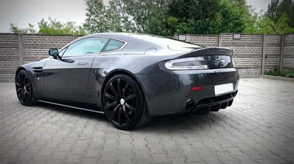 lmr Sidokjolar Aston Martin V8 Vantage / ABS Svart Struktur
