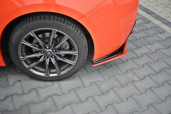 lmr Rear Side Splitters V.2 Toyota Gt86 Facelift  / Carbon Look + Red