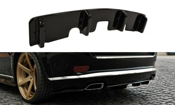 lmr Central Rear Splitter Jeep Grand Cherokee Wk2 Summit Facelift (With A Vertical Bar) / Gloss Black