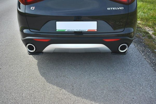 lmr Bakre Sidosplitters Alfa Romeo Stelvio / Blanksvart
