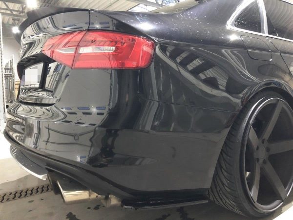 lmr Bakre Sidosplitters Audi S4 B8 Facelift / Blanksvart