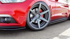Side Skirts Diffusers Ford Mustang Mk6 / ABS Black / Molet