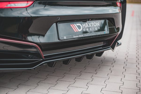 lmr Central Rear Splitter (With Vertical Bars) BMW I8