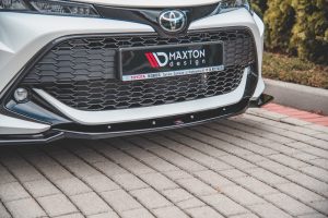 Front Splitter / Läpp V.2 Toyota Corolla XII Touring Sports / Hatchback