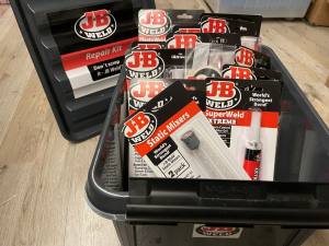 JB Weld Repair Kit / Complete Box