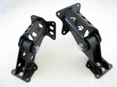 Motorfästen MB M104, M103 OM606, OM603 i 740/940 lmr Motorfästen MB M104, M103 OM606, OM603 i 740/940