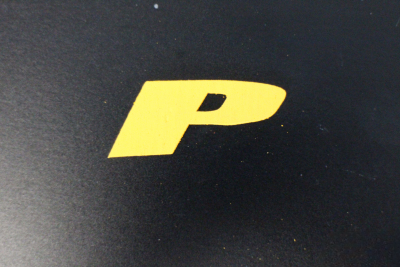 Däcktext "P" lmr Däcktext "P"