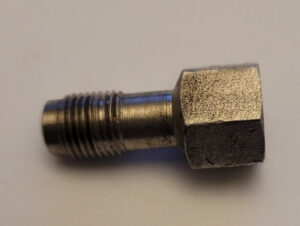 Adapternippel Bromsok-Bromsslang 740/940