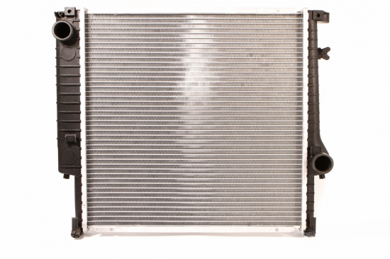 Kylare E30M20 87- Med AC lmr Kylare E30M20 87- Med AC